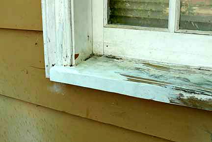 Left window sill midway